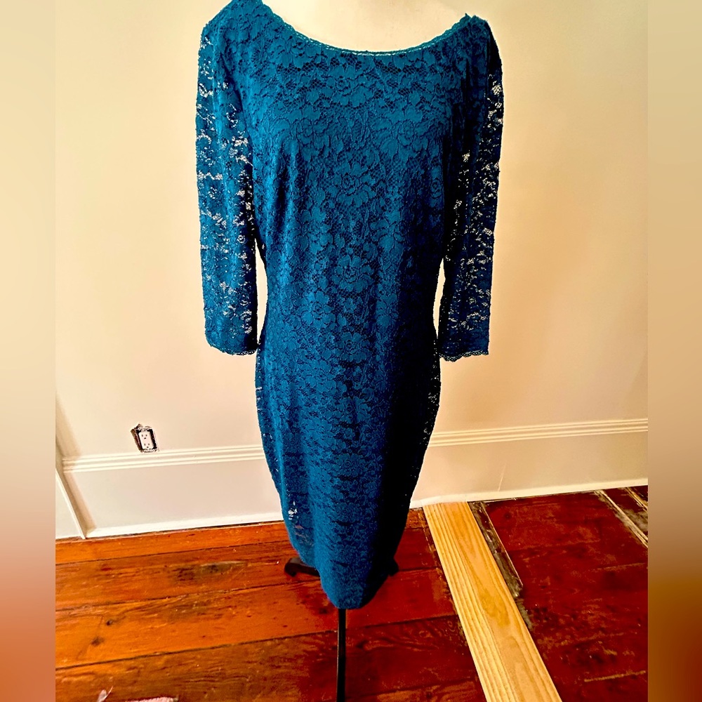 NWOT Laundry Lace Dress  size 14